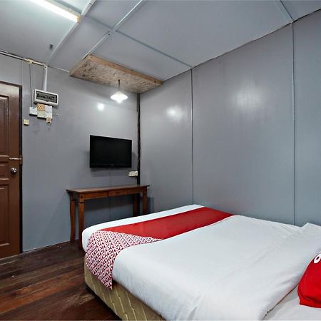 Oyo 89646 Panvill Resort Kampong Pasir Bogak Eksteriør billede